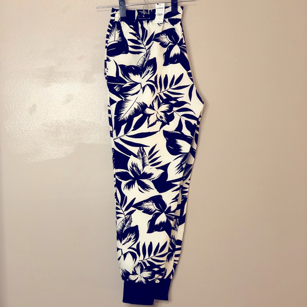 B&W Floral Dressy Joggers